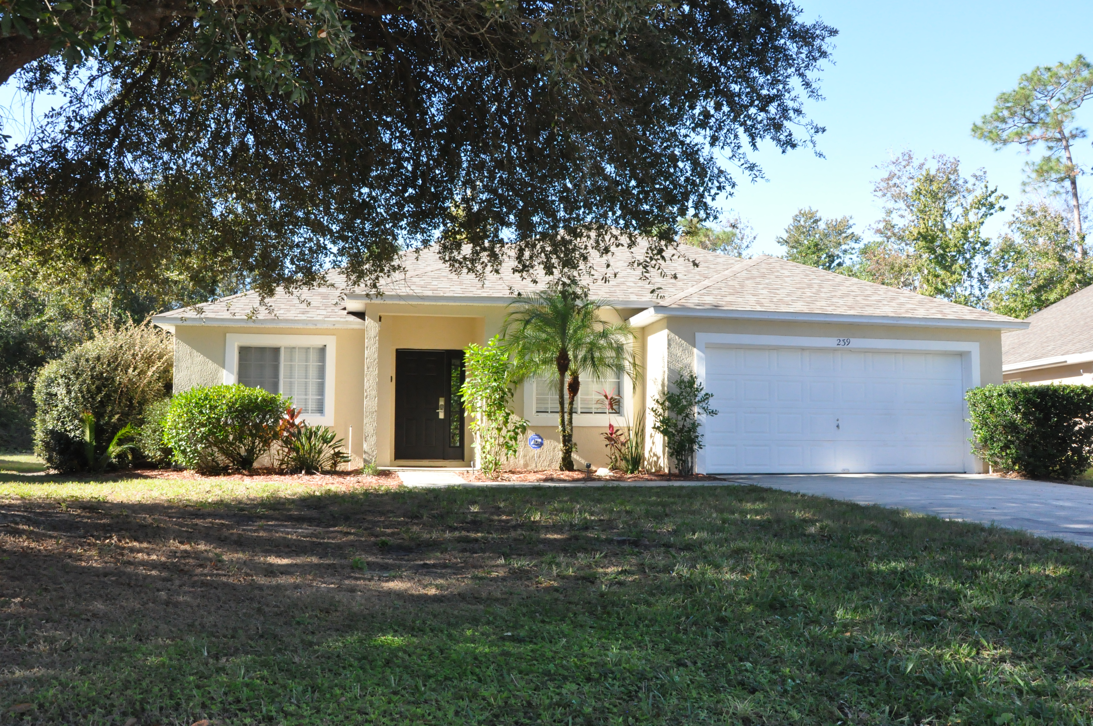 Why so few reviews for Happy Oak Villa on VRBO?